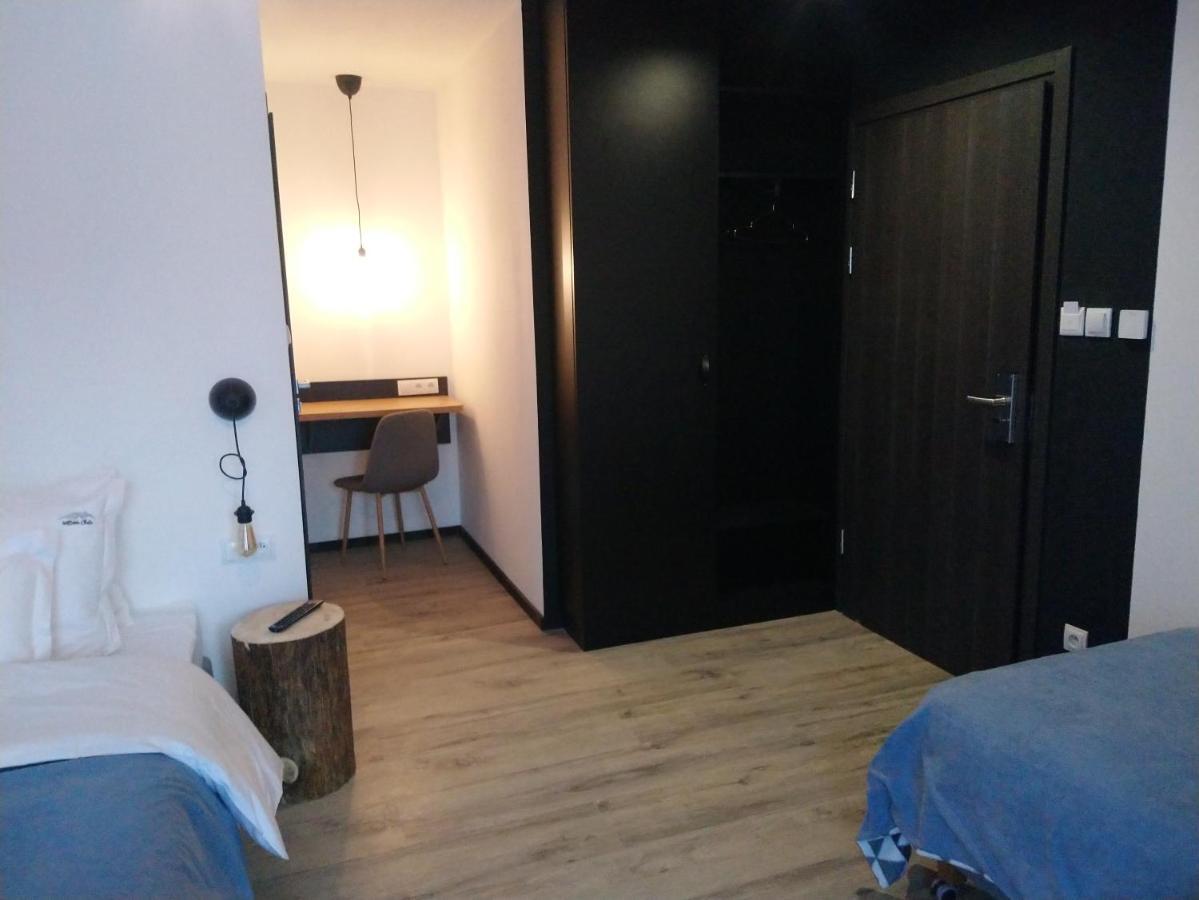 Willowa Chata Dzianisz Exterior foto